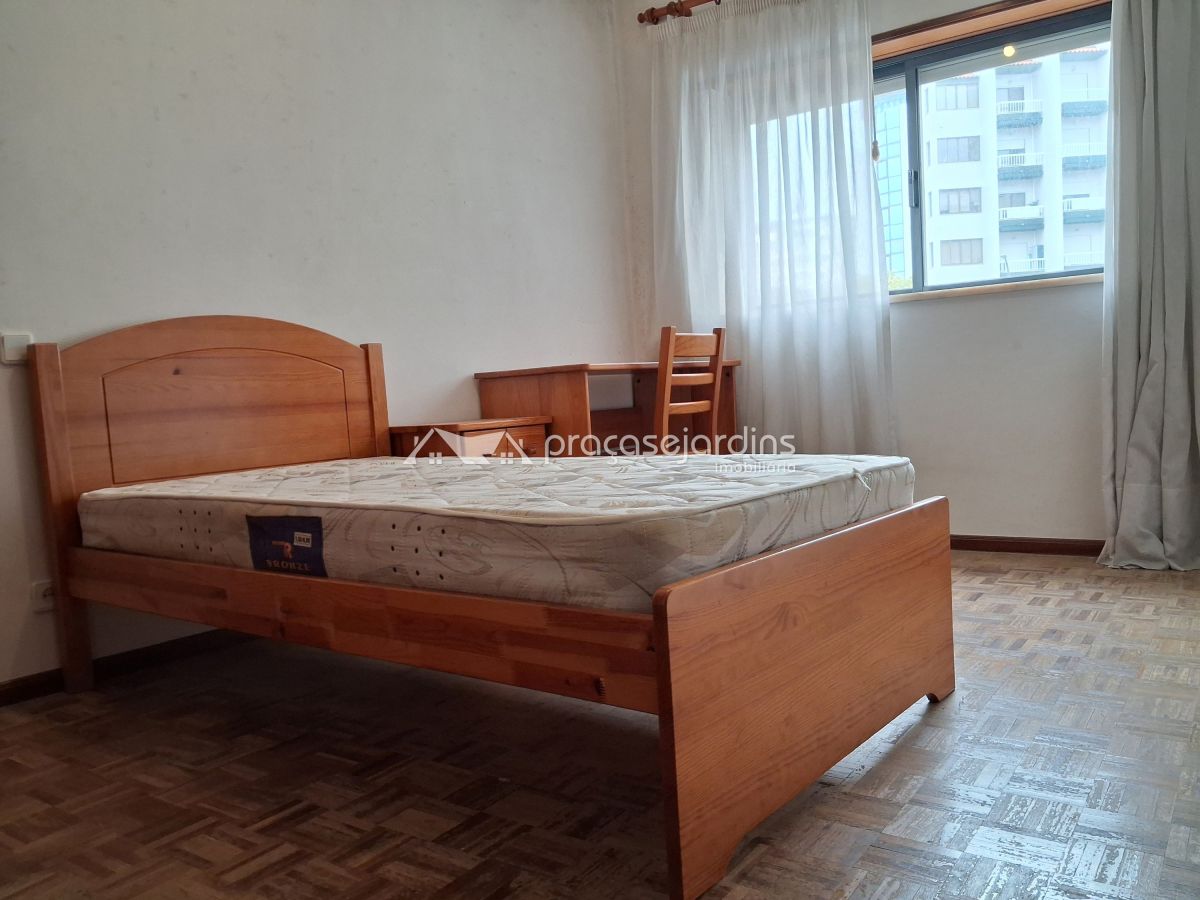 Quarto na Marques de Pombal