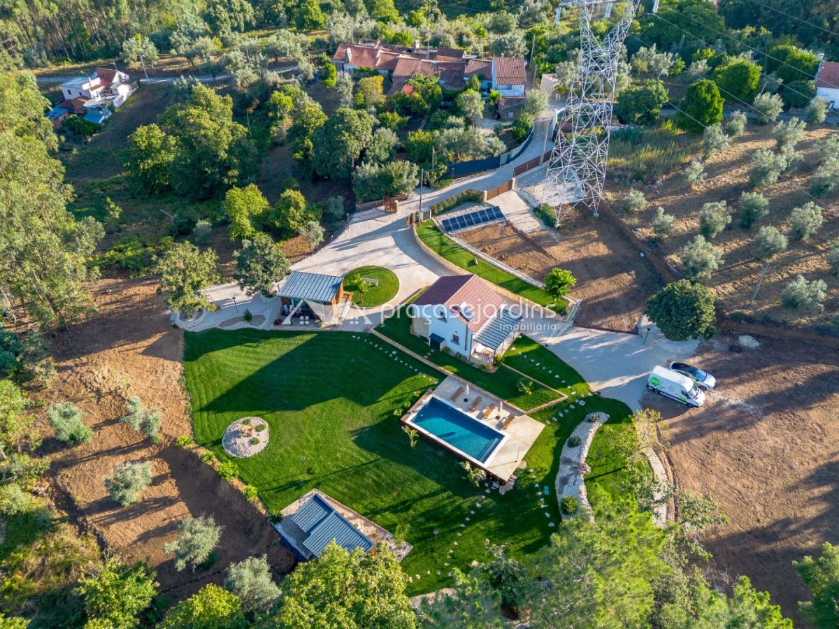 Encantadora Quinta à Venda!