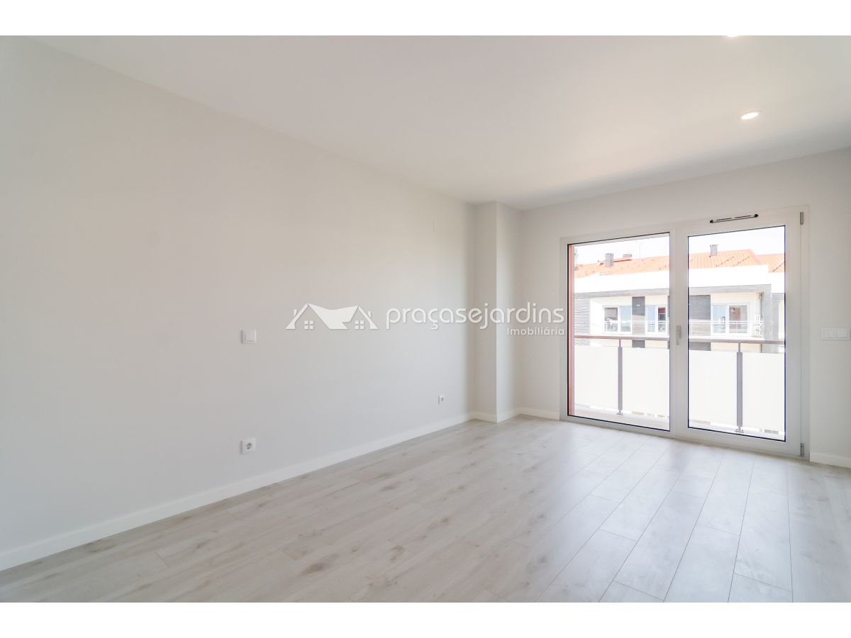 Espaçoso Apartamento com 3 frentes