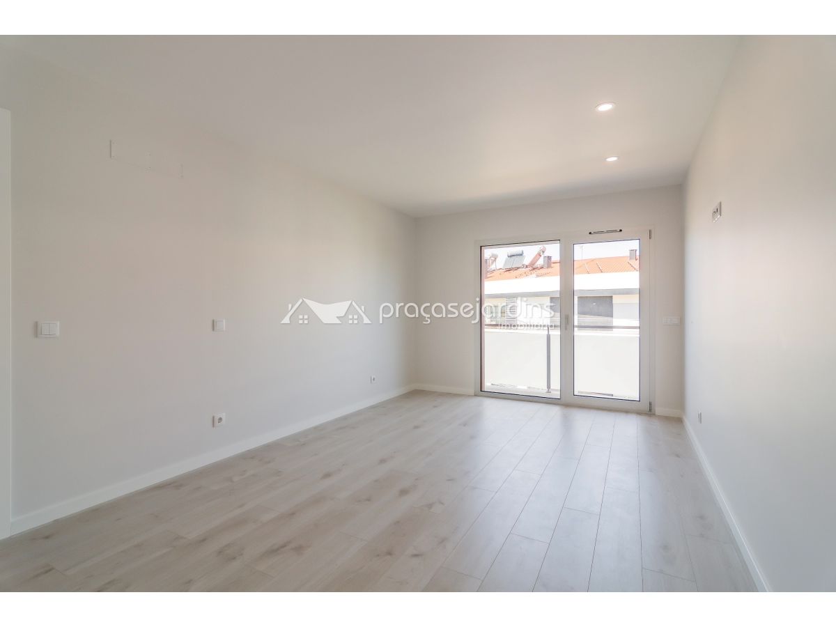 Espaçoso Apartamento com 3 frentes