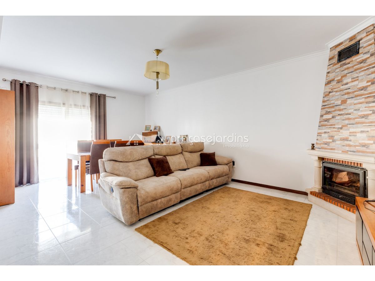 Apartamento T3 com excelente localização e conforto!