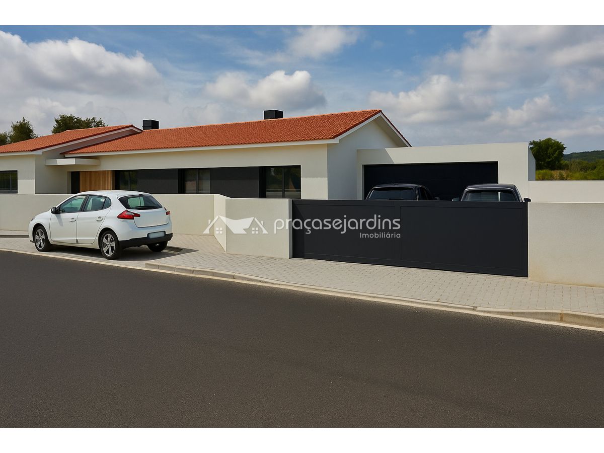 Moradia Térrea Individual com Piscina