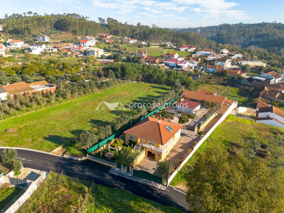 Moradia rustica onde charme e luxo se fundem