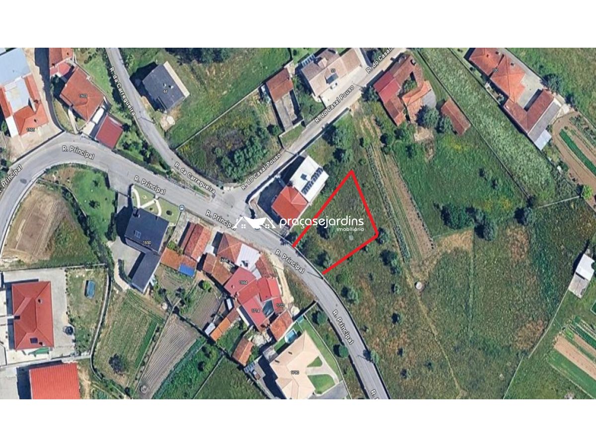 Terreno com projecto aprovado