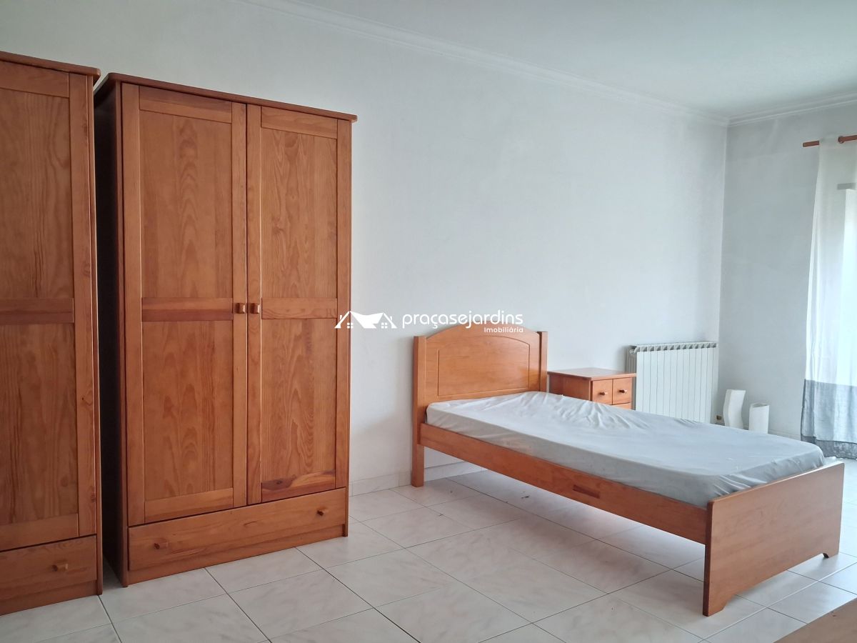 Quarto na Marques de Pombal