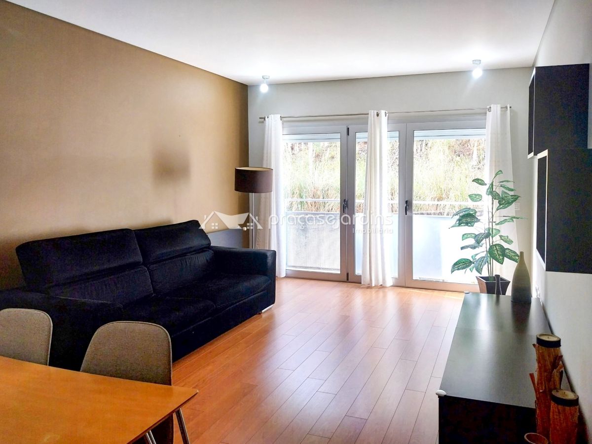 Apartamento T1 em excelente estado de conservação, idealmente para investimento.