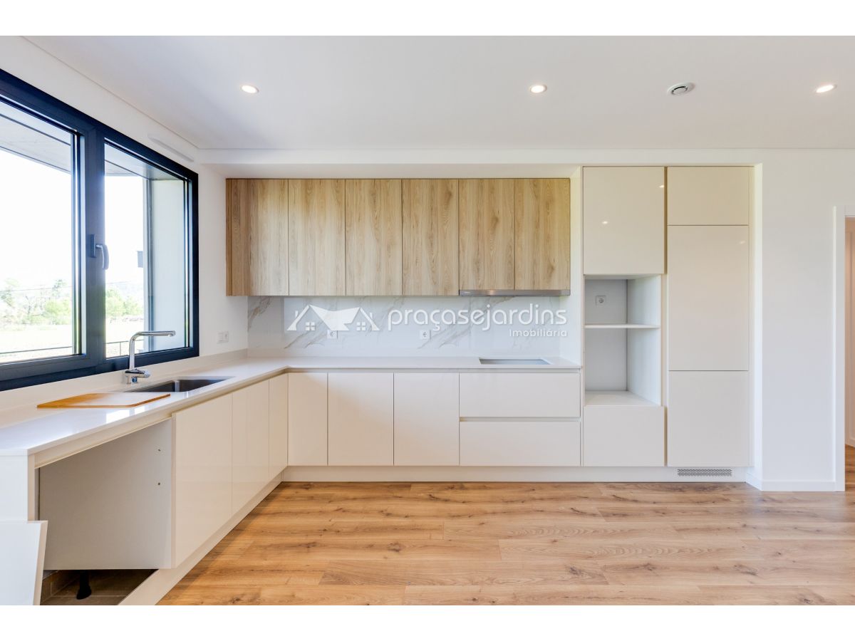 Apartamento  T3 Moderno com Excelentes Acabamentos