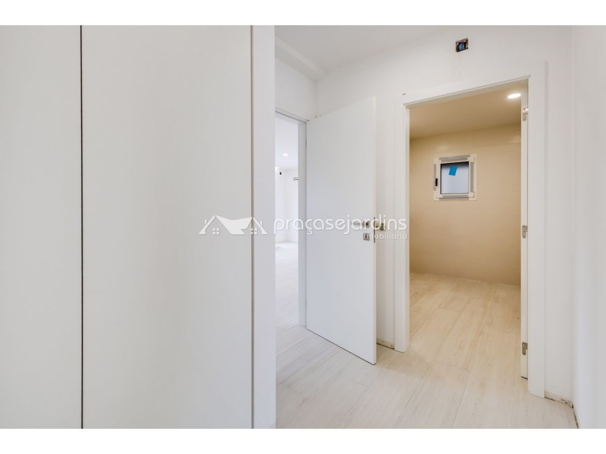 T3 Moderna Moradia Nova, Classe A, em Leiria
