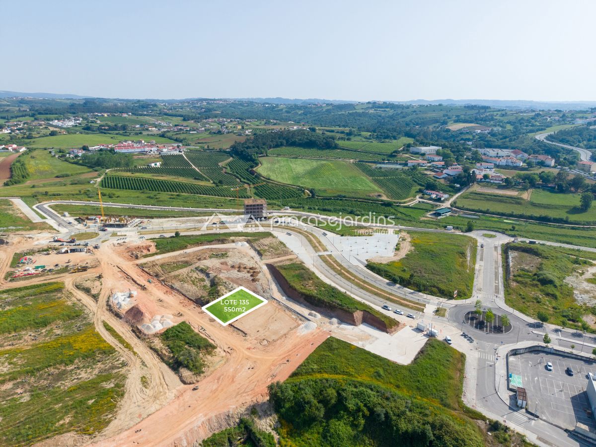 Lote para Moradia em Área Privilegiada de Alcobaça