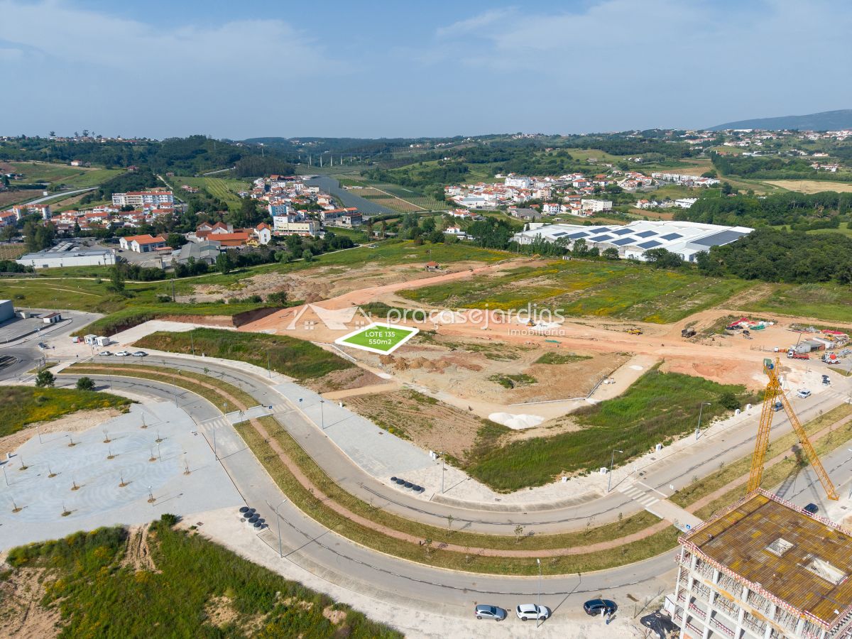 Lote para Moradia em Área Privilegiada de Alcobaça