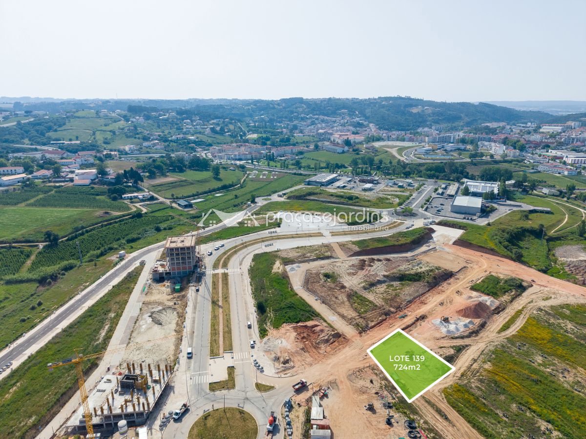 Lote Terreno para Moradia-Nova Alcobaça