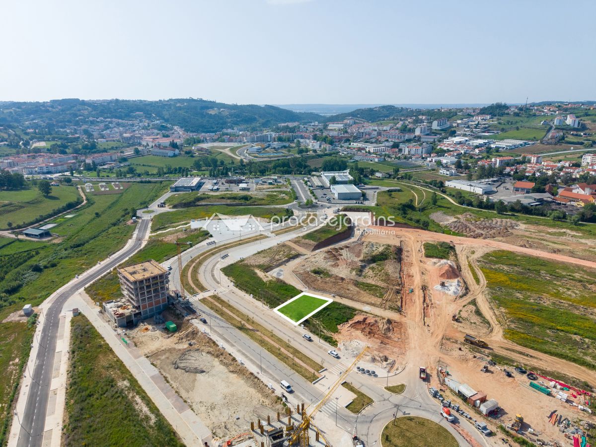 Lote terreno para Predio 12 Fogos