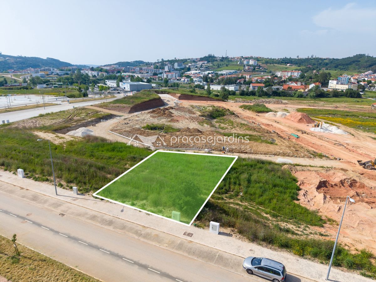 Lote terreno para Predio 12 Fogos