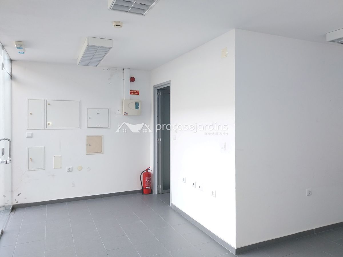 Armazém 400m2