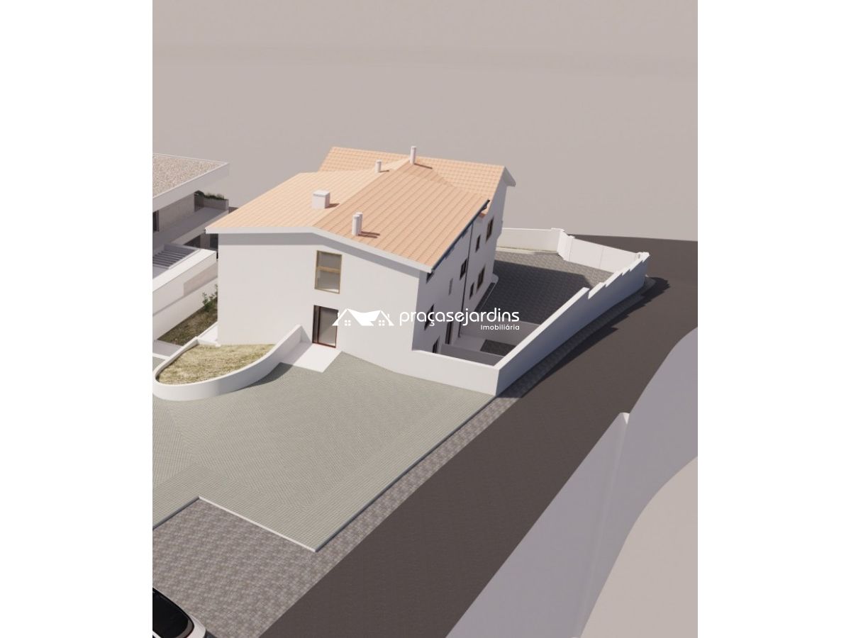 Prédio Novo com 12 Quartos em Fase de Construção próximo de Leiria