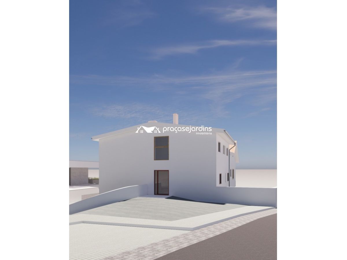 Prédio Novo com 12 Quartos em Fase de Construção próximo de Leiria