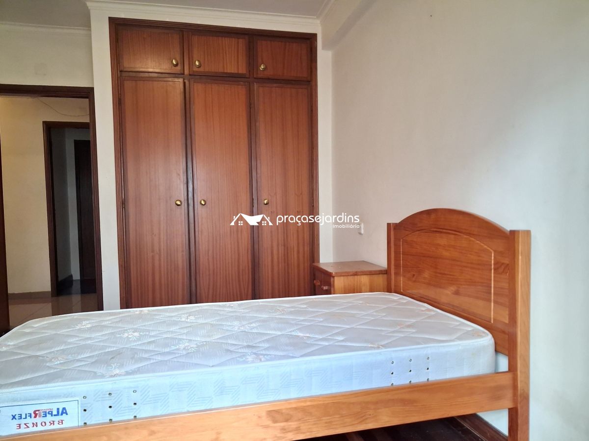 Quarto na Marques de Pombal