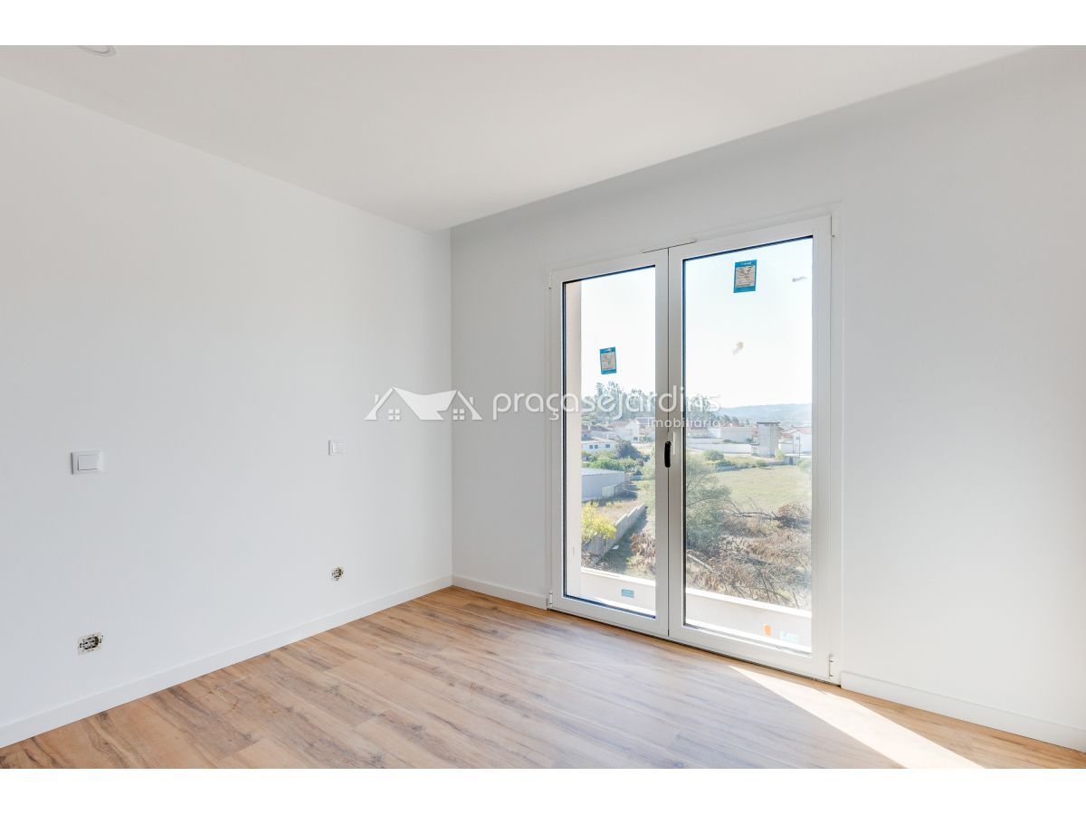 Apartamento T3 Terraço e Jardim
