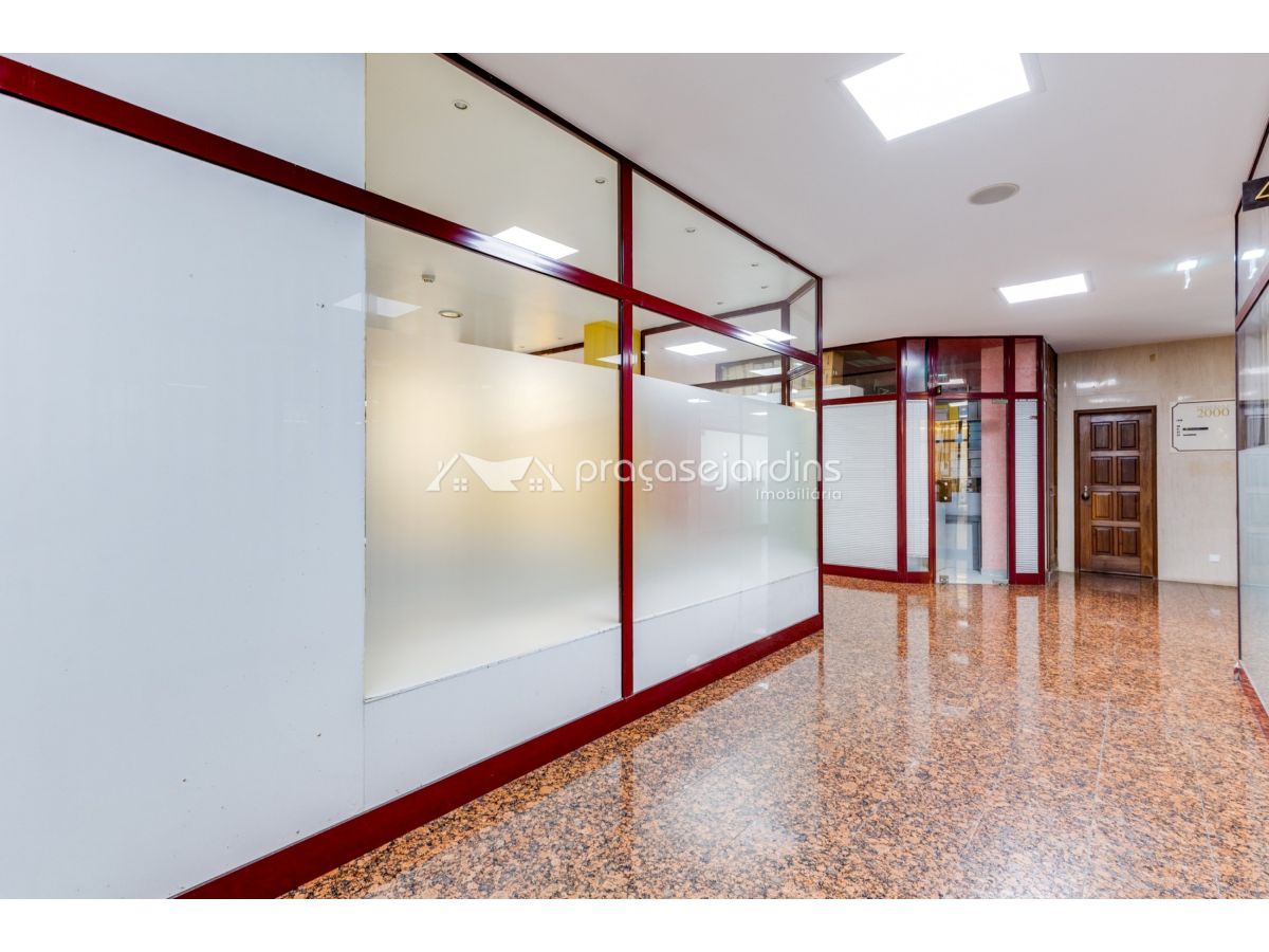 Loja de 25 m² no Edifício 2000