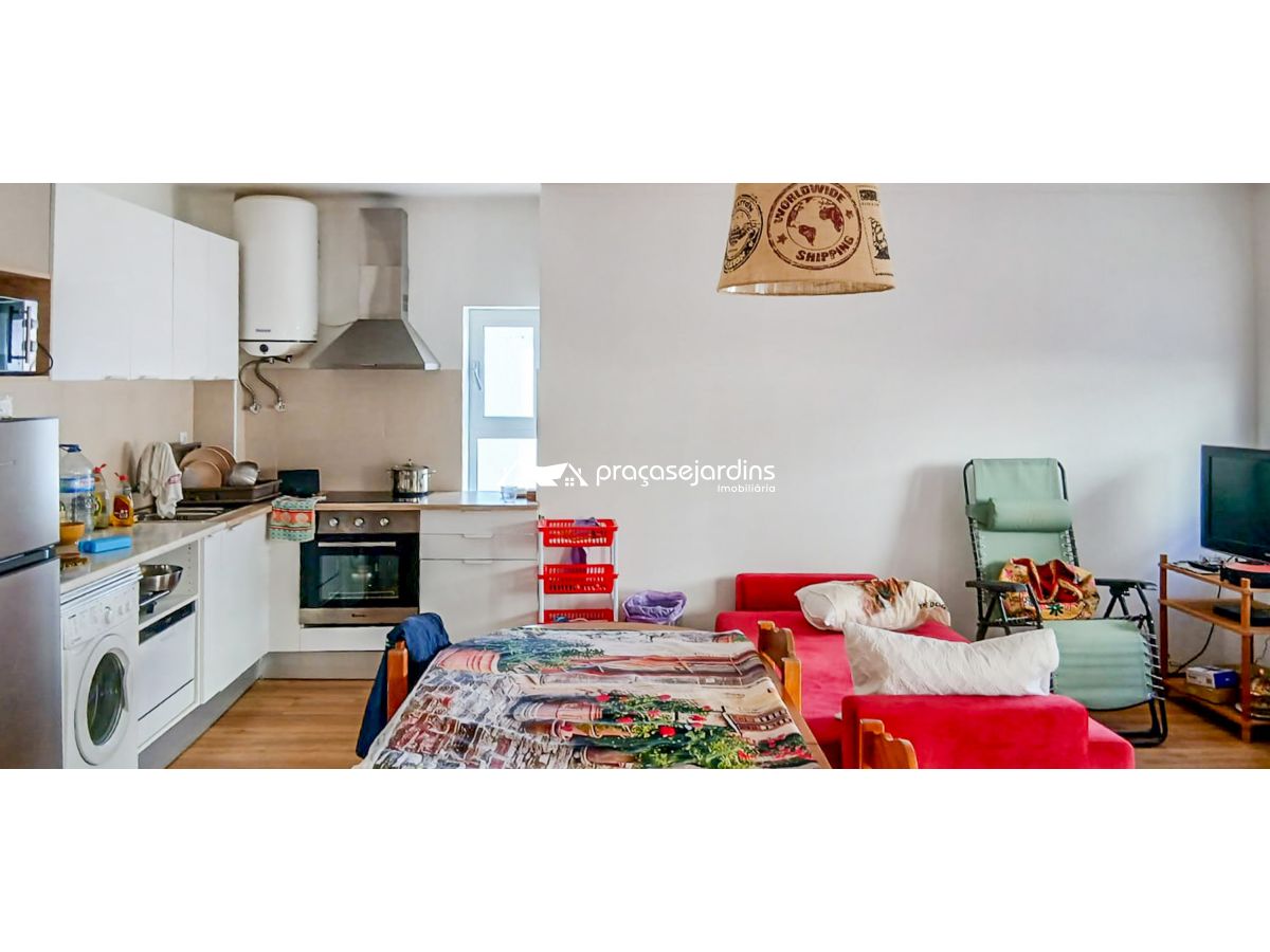 Apartamento T2 a minutos da praia